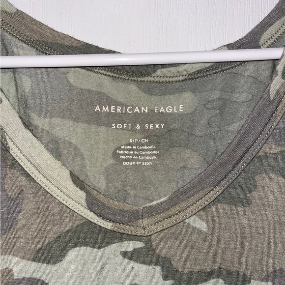 American Eagle Camo T-Shirt - Picture 2 of 2